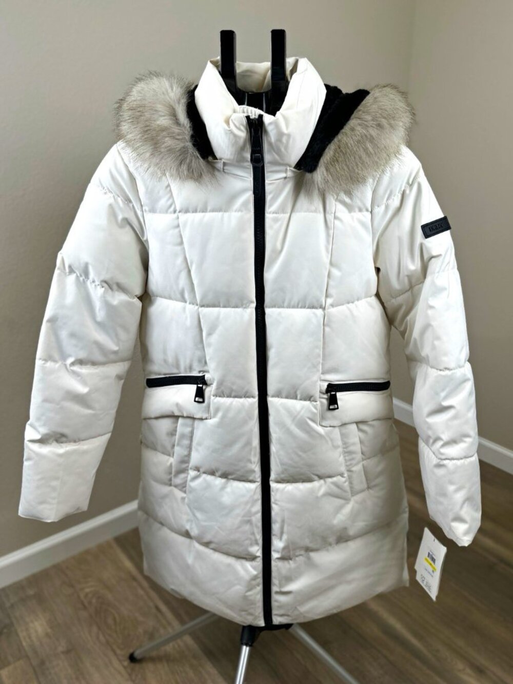 DKNY Women’s M Ivory Polyester Long Puffer Coat Faux Fur Hood NWT